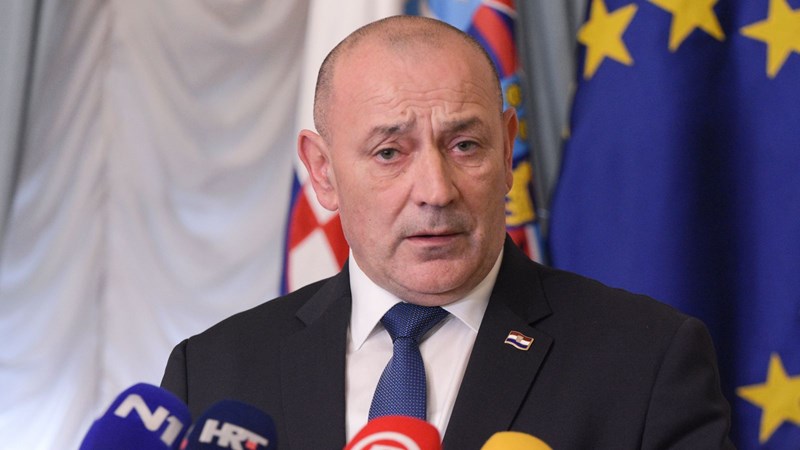 Medved i Grlić Radman: Osuđujemo svaki pokušaj Srbije da negira povijesne činjenice